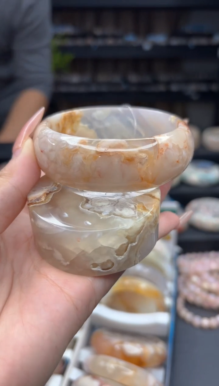 【闪购商品】石英质玉手镯未镶嵌121（59圈赠送镯心）