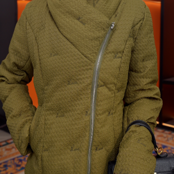 【极寒系列】2025冬季新款豆绿色羽绒服洋气时尚保暖外套YRF5173