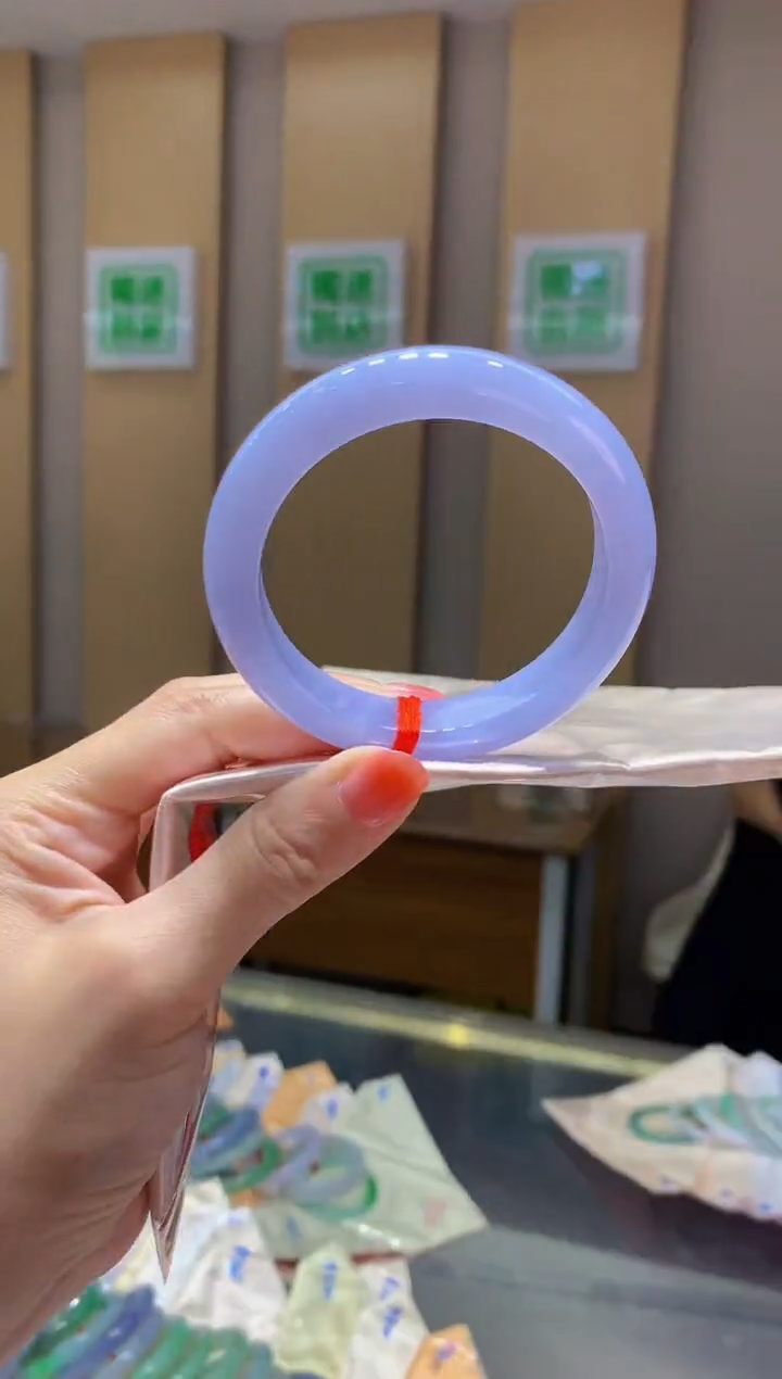 翡翠手镯未镶嵌-Q145 圈口55.7