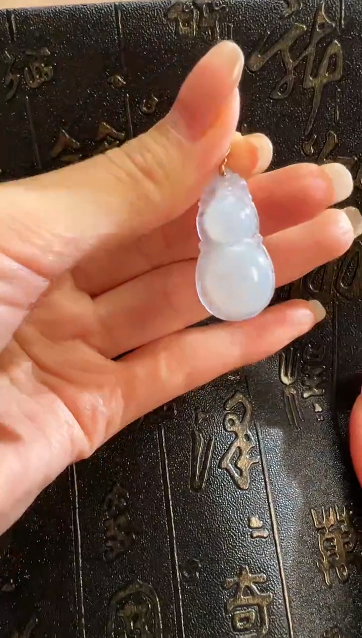 【闪购商品】翡翠挂件未镶嵌翡翠