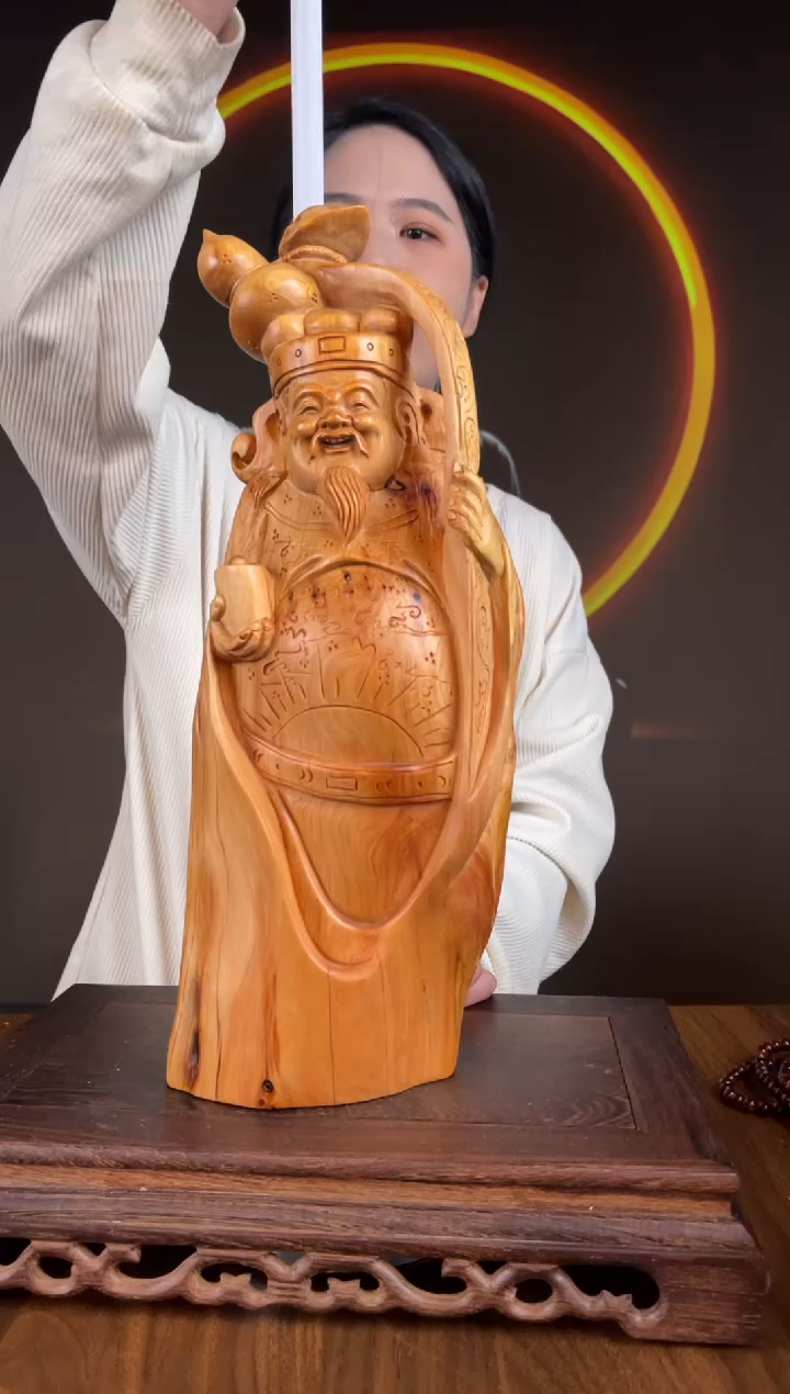 【闪购商品】柏木（崖柏）手工摆件,先抢先得!