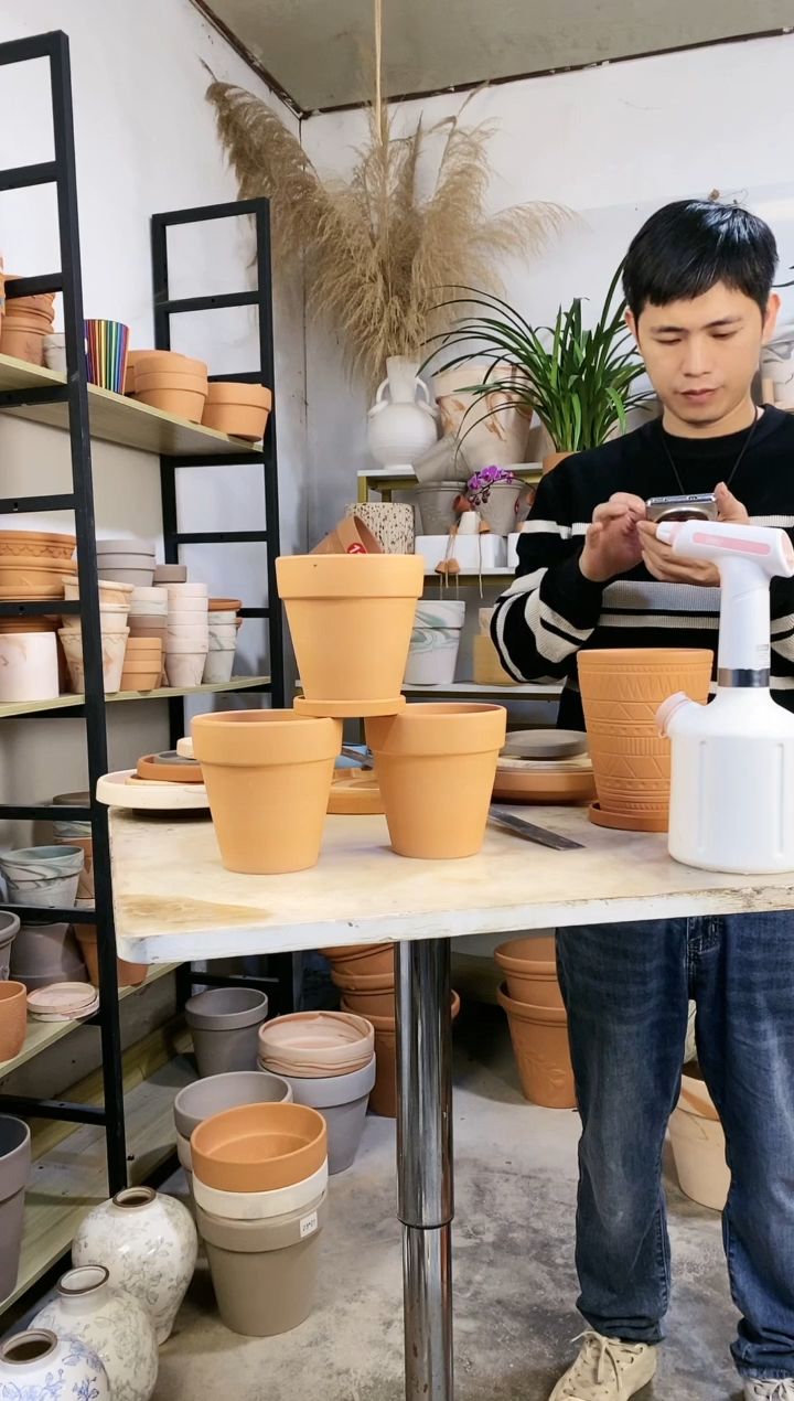 【闪购商品】红陶13*13红陶国际 3盆3托