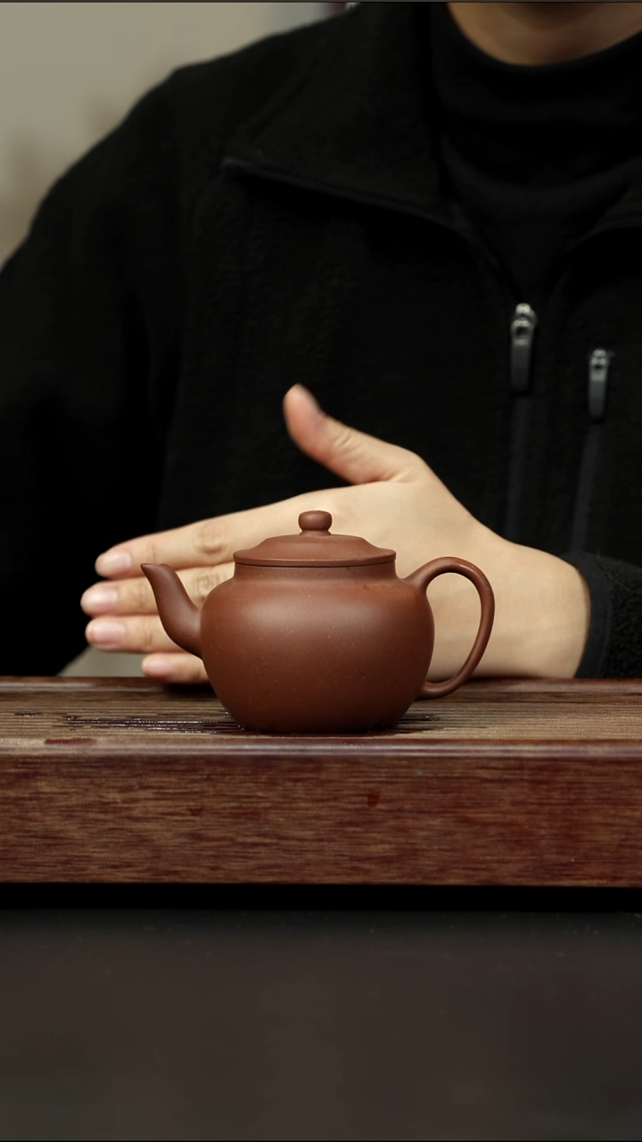 茶壶紫砂底槽清 宫灯
