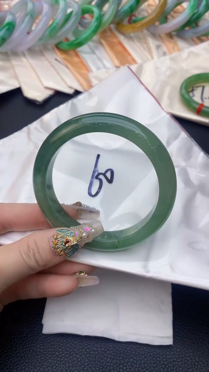 【闪购商品】翡翠手镯未镶嵌0733154979