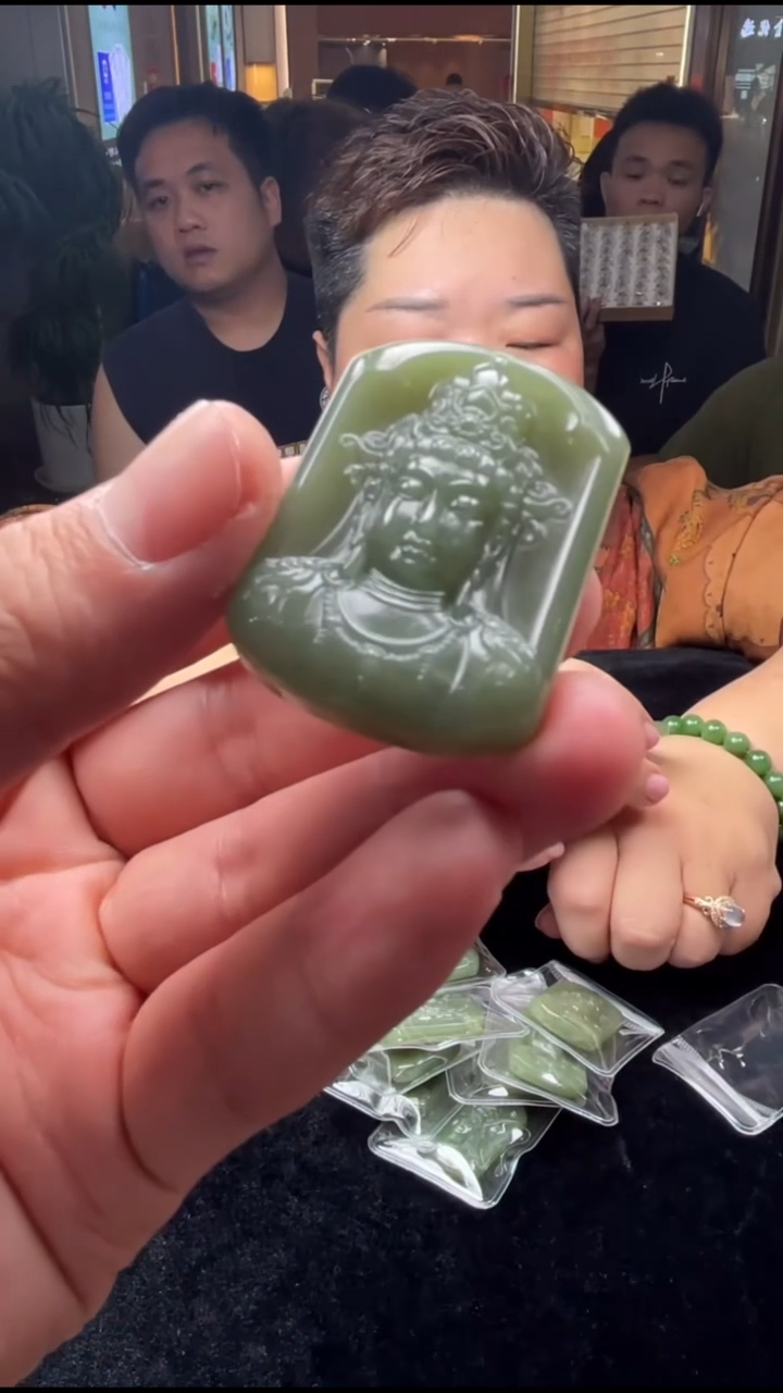 定制和田玉未镶嵌37039T16-3NH40-多样性/发一件-D