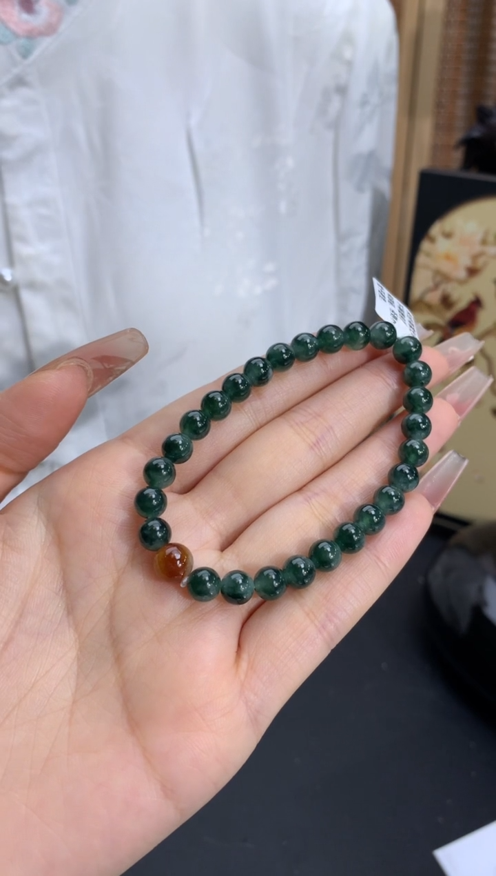 【闪购商品】翡翠手链未镶嵌卡6.3mm