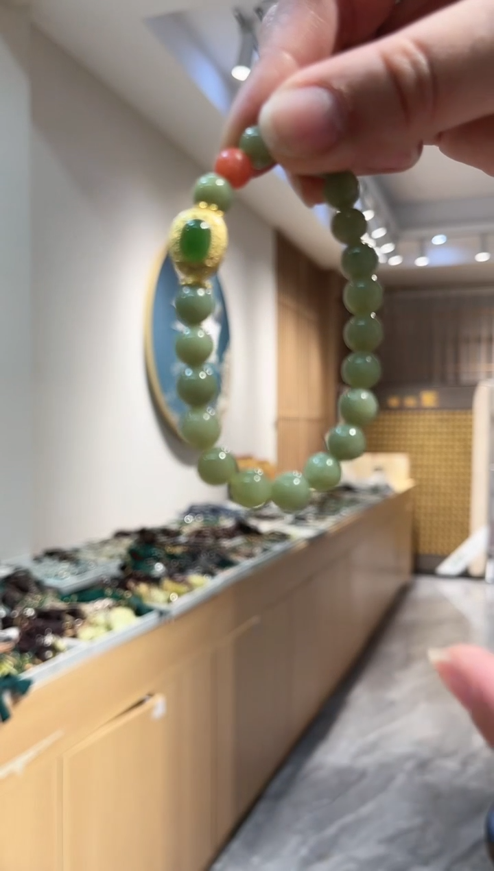 【闪购商品】和田玉颈饰未镶嵌手串