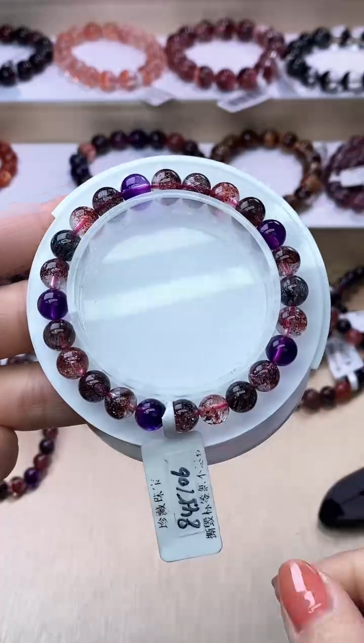 【闪购商品】水晶手链未镶嵌黑加仑超七7m+