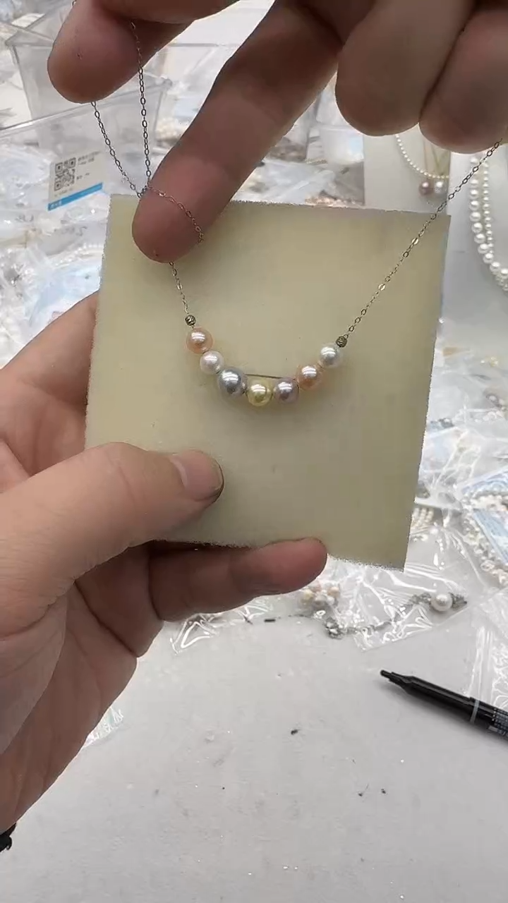 吊坠(赠链)银S925镶嵌海水珍珠7-8mm 混彩微笑多珠款-孤品