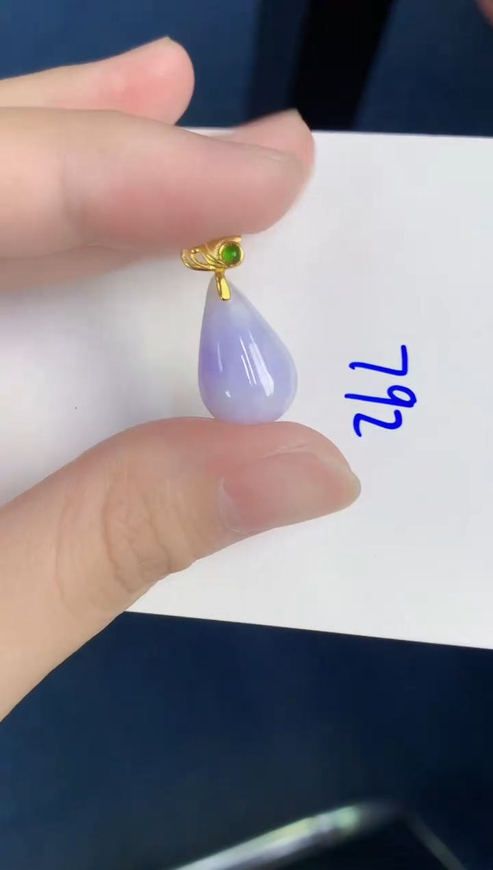 颈饰未镶嵌翡翠天然翡翠缅甸A货