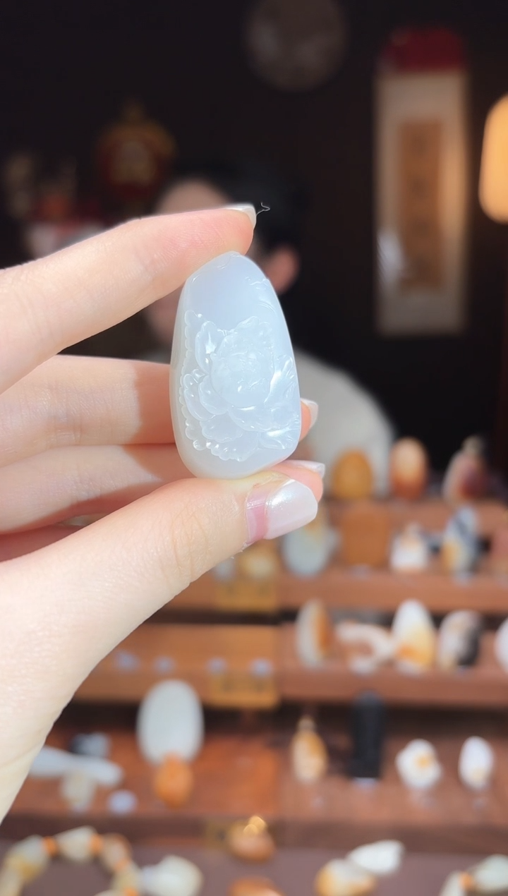 【闪购商品】和田玉ZL34牡丹花未镶嵌-