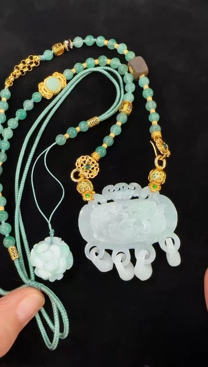 颈饰未镶嵌翡翠国风