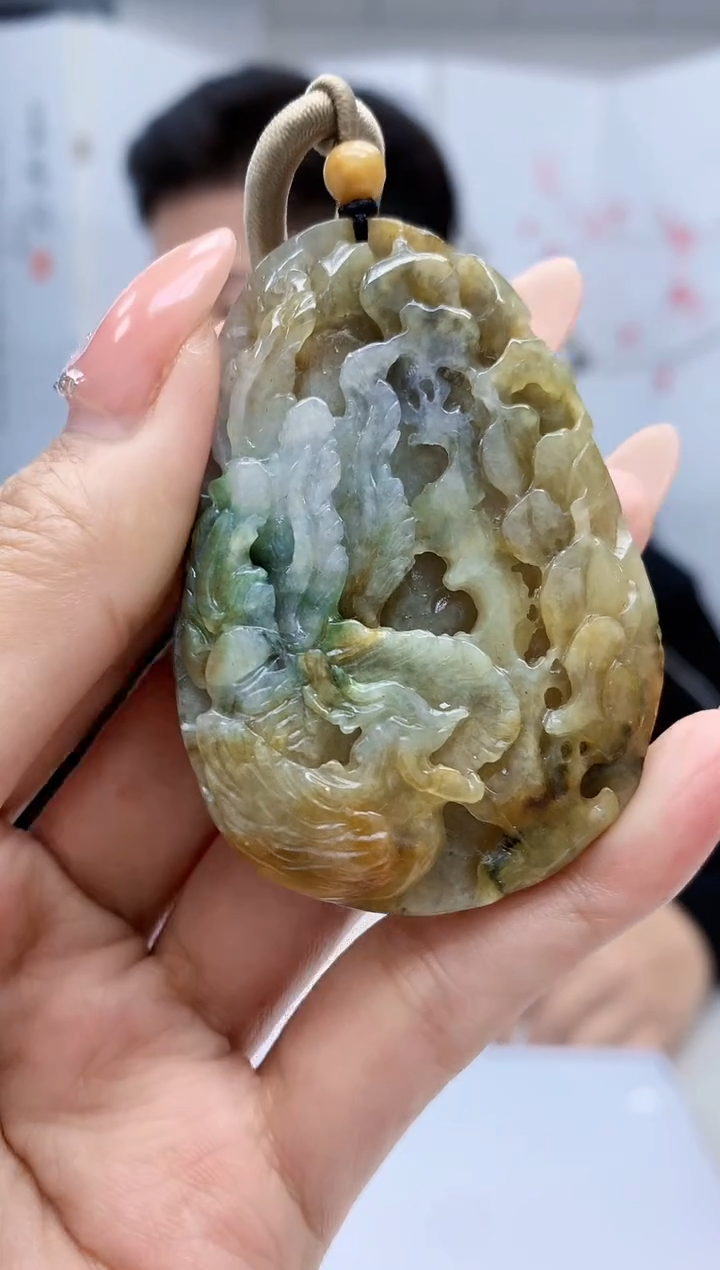 【闪购商品】定制翡翠未镶嵌4917MM-毛货挂件64