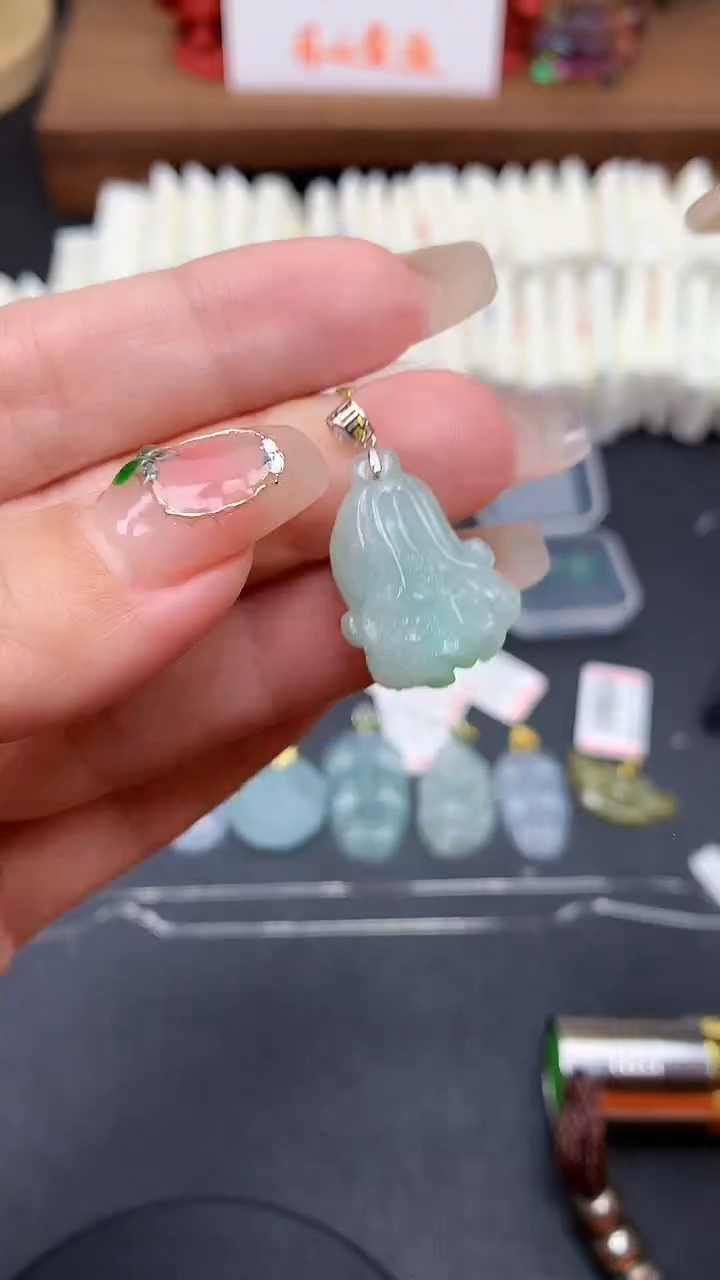 【闪购商品】翡翠吊坠(不含链)18K金镶嵌MS152929