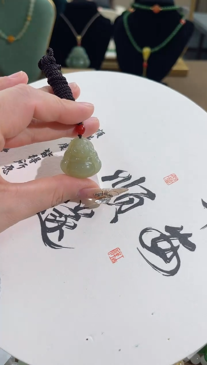 【闪购商品】和田玉颈饰未镶嵌cs