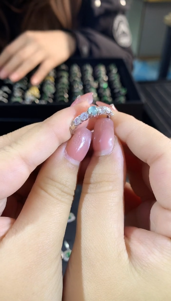 【闪购商品】翡翠戒指银S925镶嵌124zy时尚