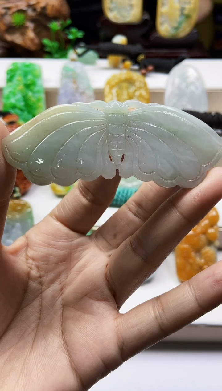 颈饰未镶嵌翡翠翡翠A货