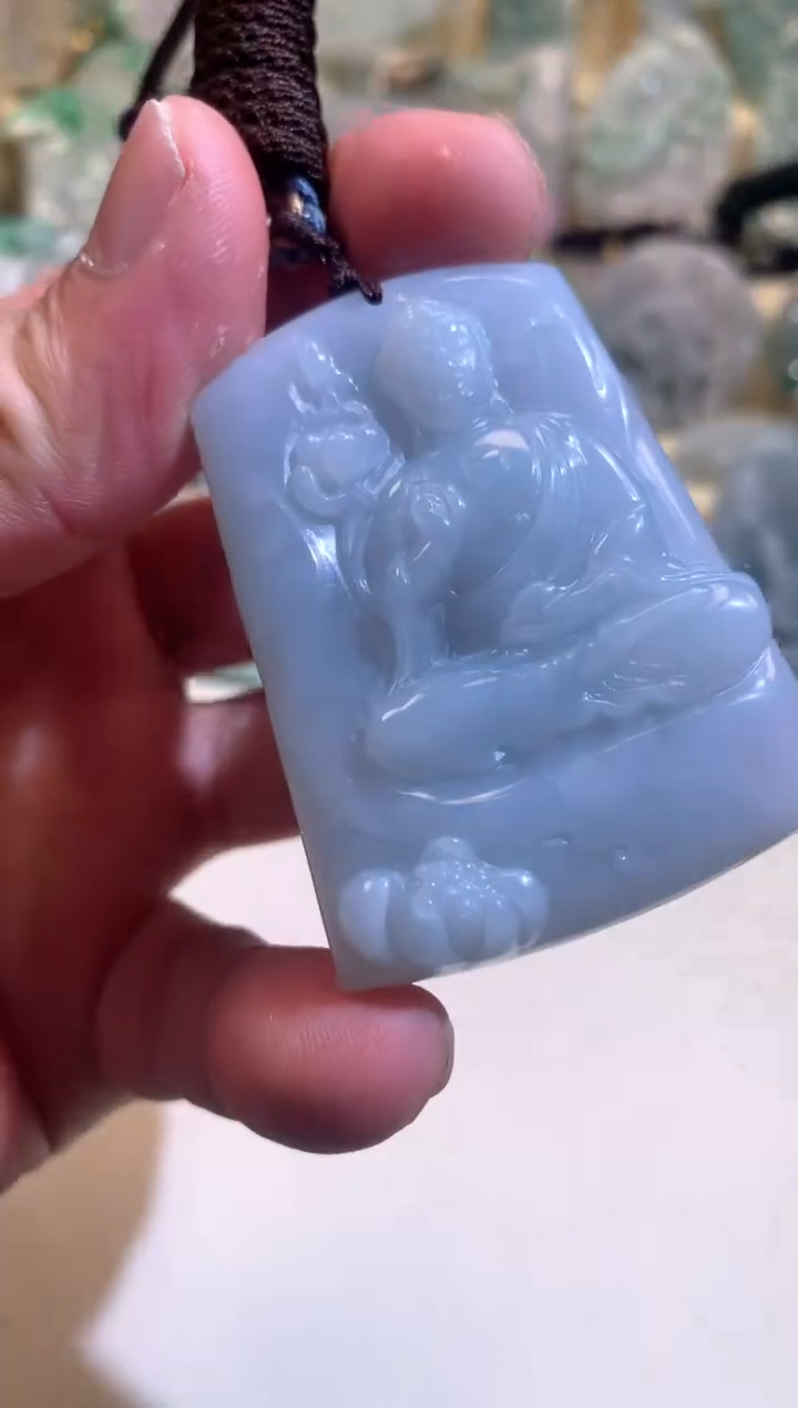 【闪购商品】翡翠颈饰未镶嵌01/23/13