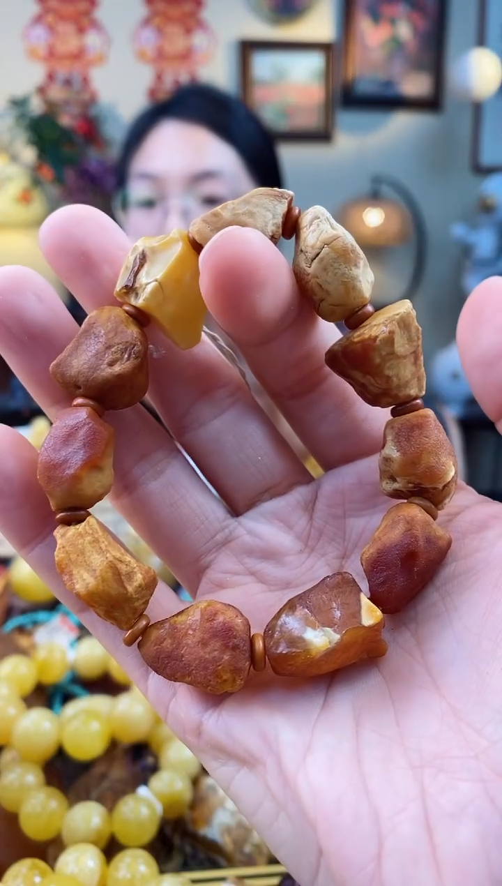 【闪购商品】琥珀手串未镶嵌手串