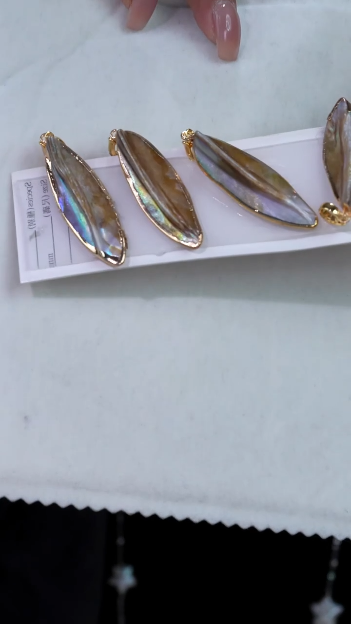 未镶嵌淡水珍珠吊坠【不含链】182多样性发货 发其一