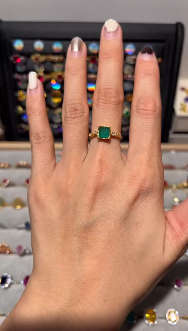 【闪购商品】祖母绿戒指银S925镶嵌0000