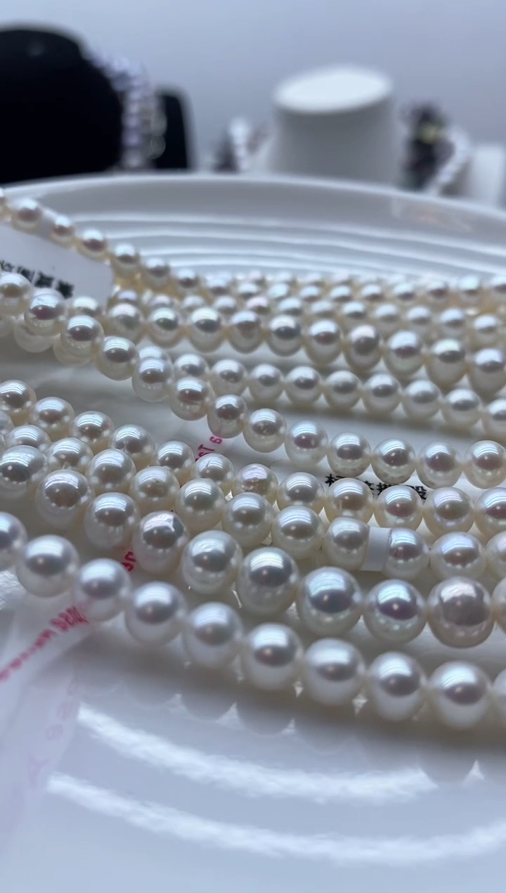 【闪购商品】淡水珍珠颈饰钛钢184