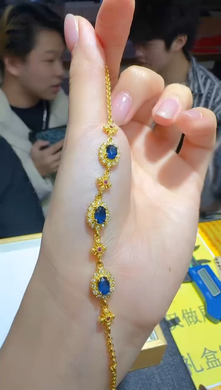 【闪购商品】蓝宝石手链合金手链