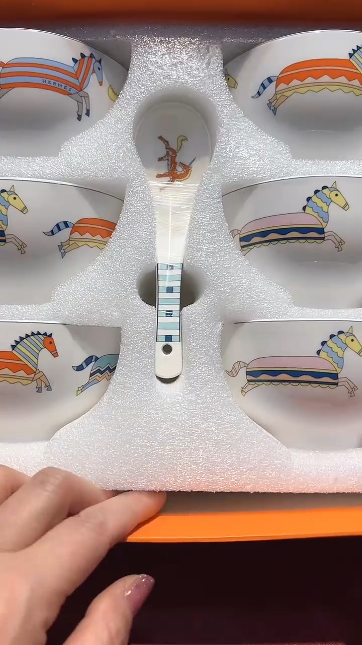 【闪购商品】瓷片锅碗瓢盆一件不剩