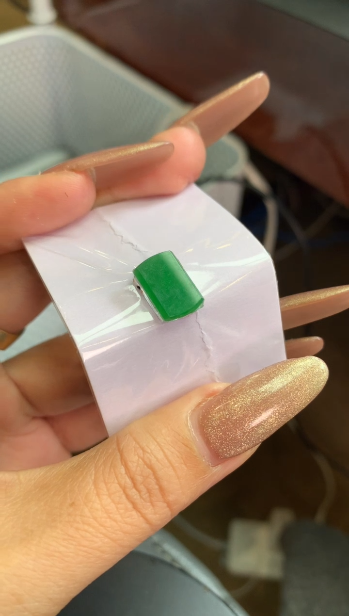 【闪购商品】定制翡翠未镶嵌翡翠