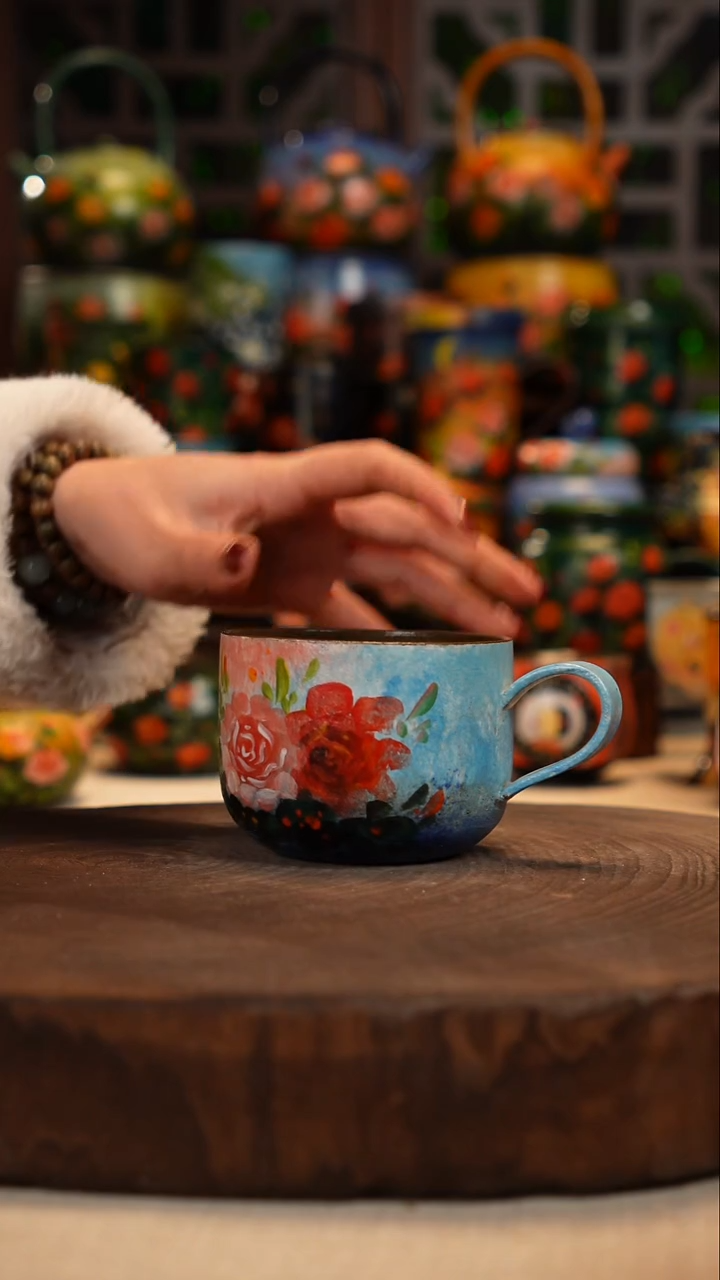 紫砂油画手绘釉下彩