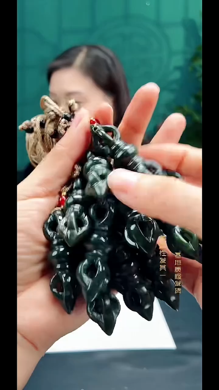 颈饰未镶嵌和田玉纯天然和田玉多样性发一