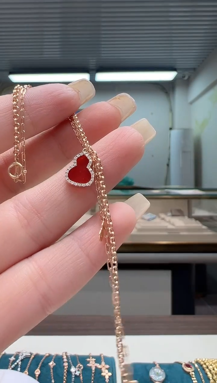 【闪购商品】钻石手链18K金镶嵌满钻红葫芦手链