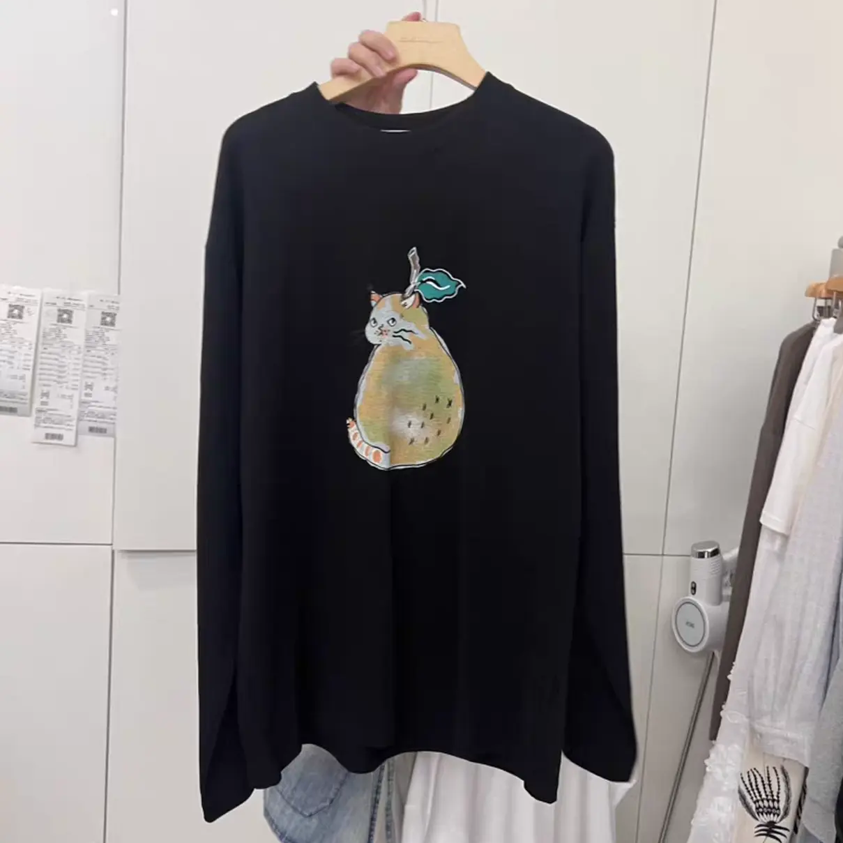 韩国东大门2025秋冬新款 手绘梨猫可爱磨毛长袖T恤