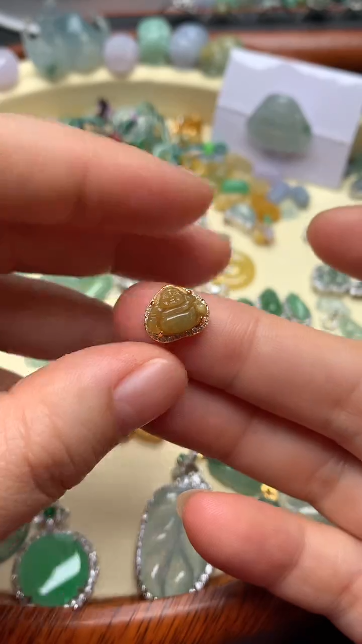 【闪购商品】翡翠颈饰银S925镶嵌翡翠镶嵌佛公