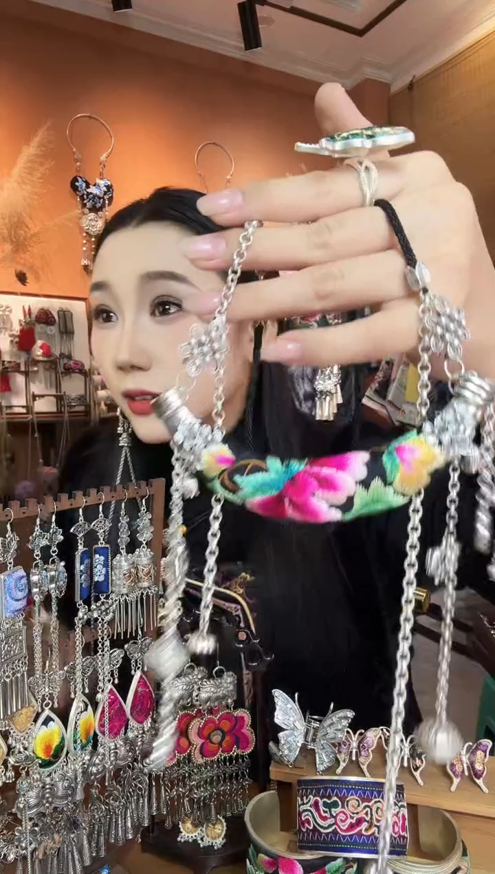 刺绣纯手工民族风项链