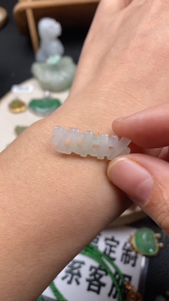 【闪购商品】翡翠颈饰未镶嵌翡翠净货26457