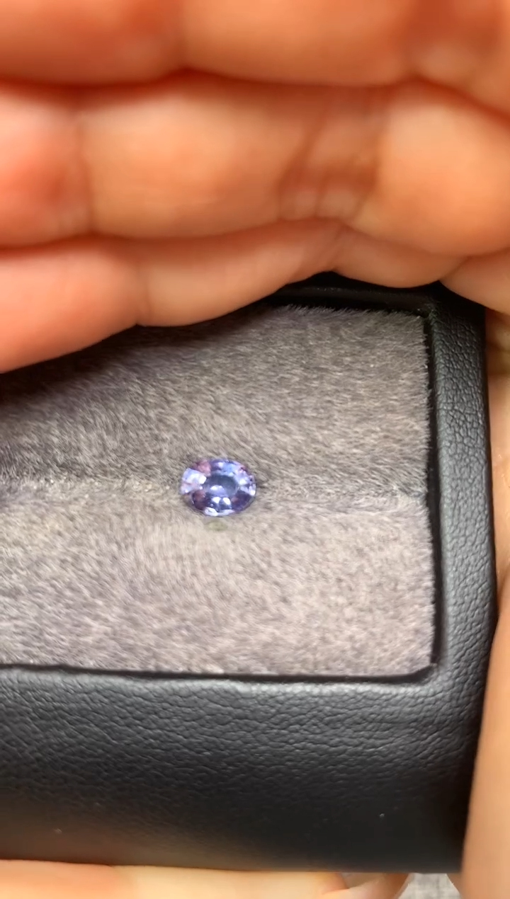 【闪购商品】定制蓝宝石裸石未镶嵌椭圆型 紫蓝宝 1.16ct
