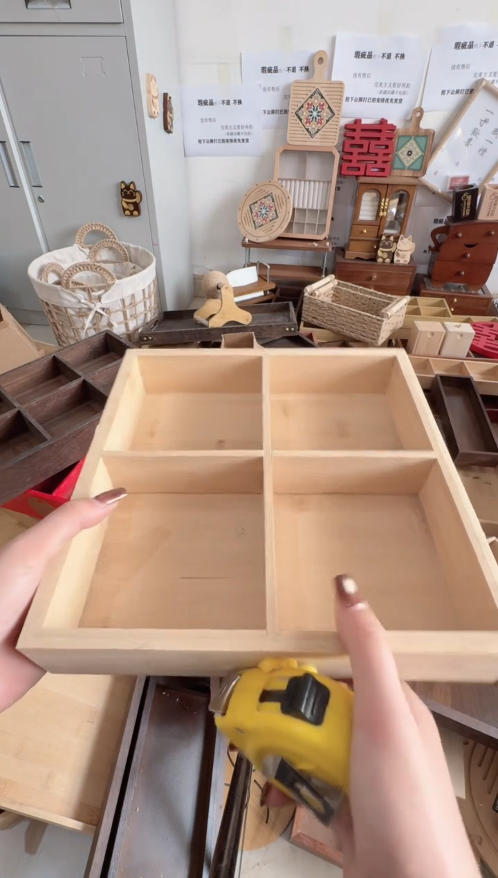 竹木四宫格微瑕拍下不退不换无售后