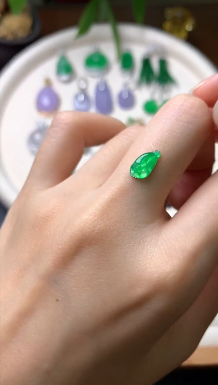 【闪购商品】定制翡翠未镶嵌裸石（镶嵌定制）