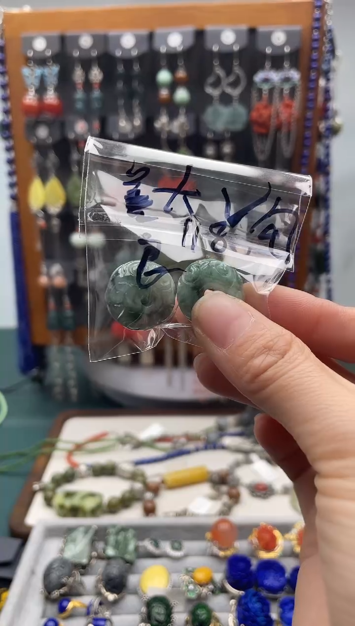 【闪购商品】翡翠耳饰银S925镶嵌饰品