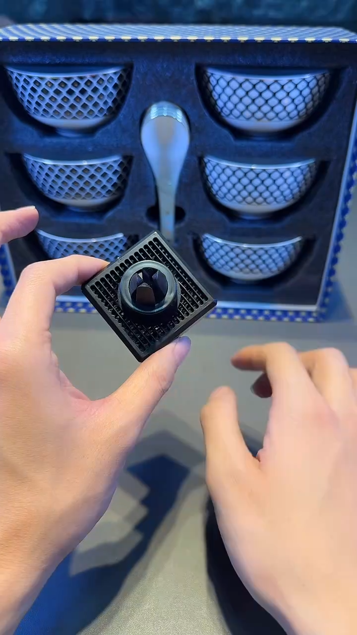 cz蓝风铃 小新全球仓小新全球仓小新全球仓