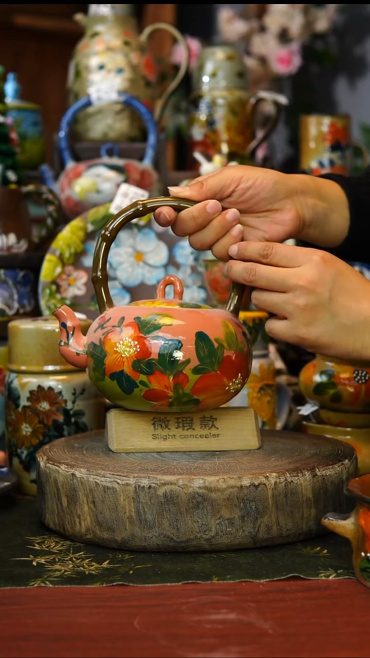 花瓶微瑕111景德镇手工釉下彩陶瓷