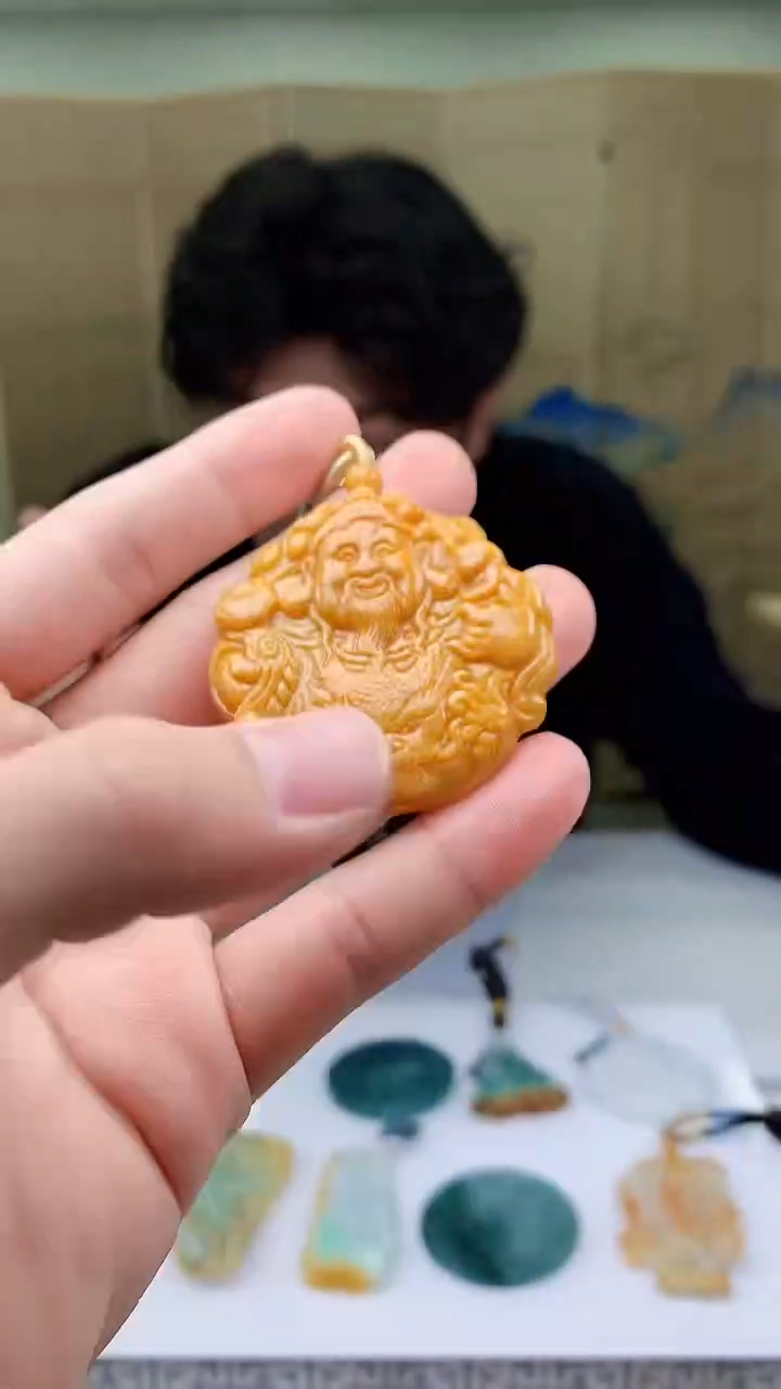 【闪购商品】定制翡翠未镶嵌5145bb-毛货挂件53