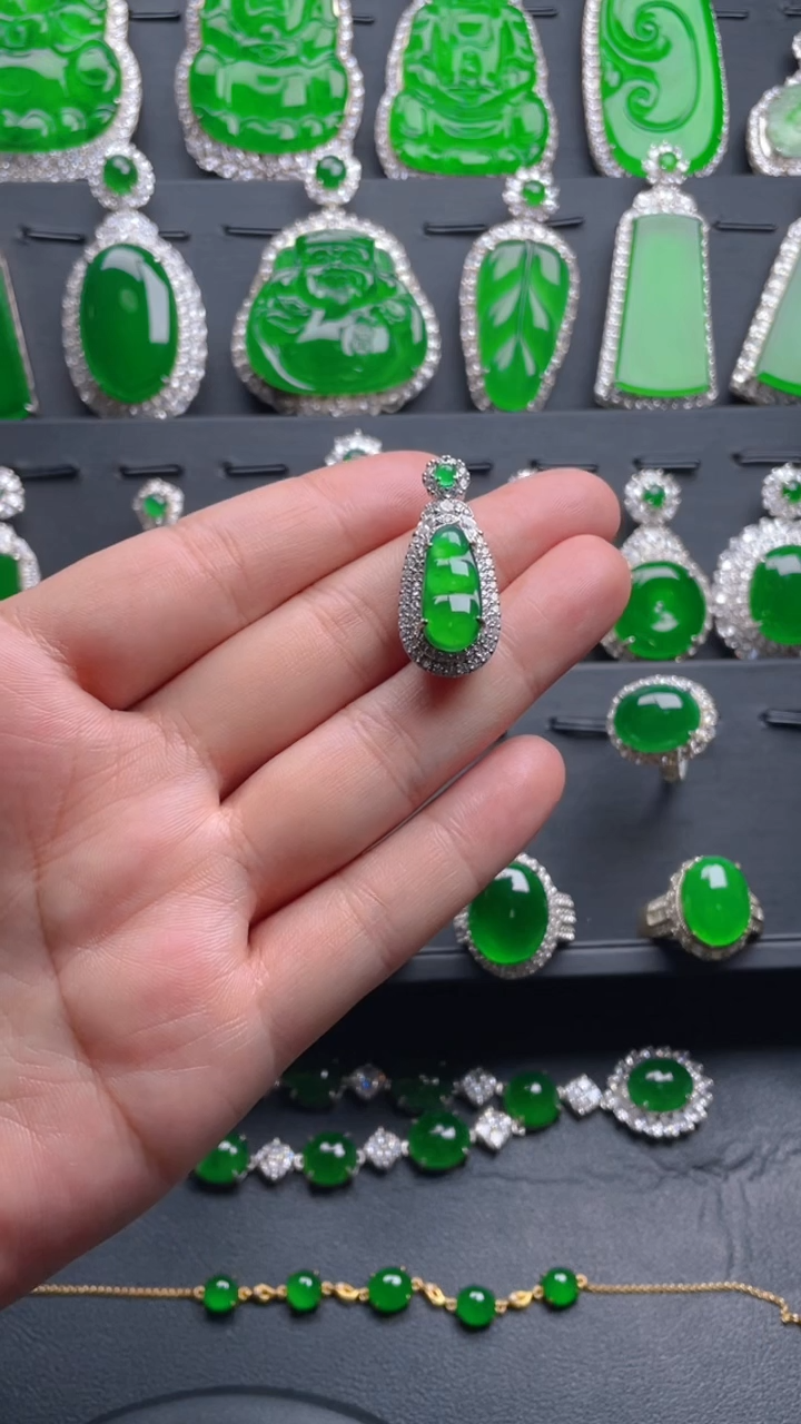 【闪购商品】翡翠颈饰未镶嵌吊坠0205