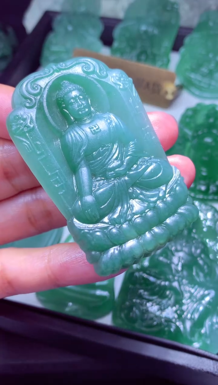 未镶嵌定制翡翠亿*天然翡翠A货吊坠 官方基地发货