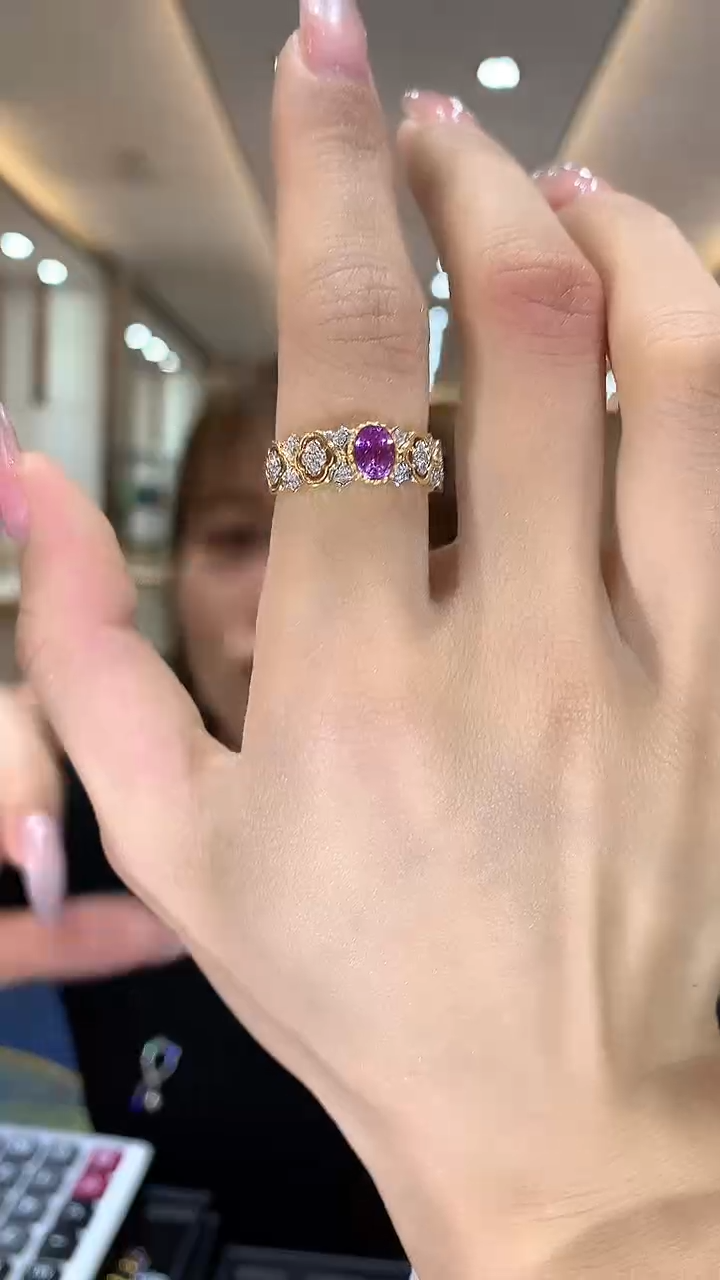 【闪购商品】蓝宝石戒指18K金镶嵌薰衣草蓝宝石戒指