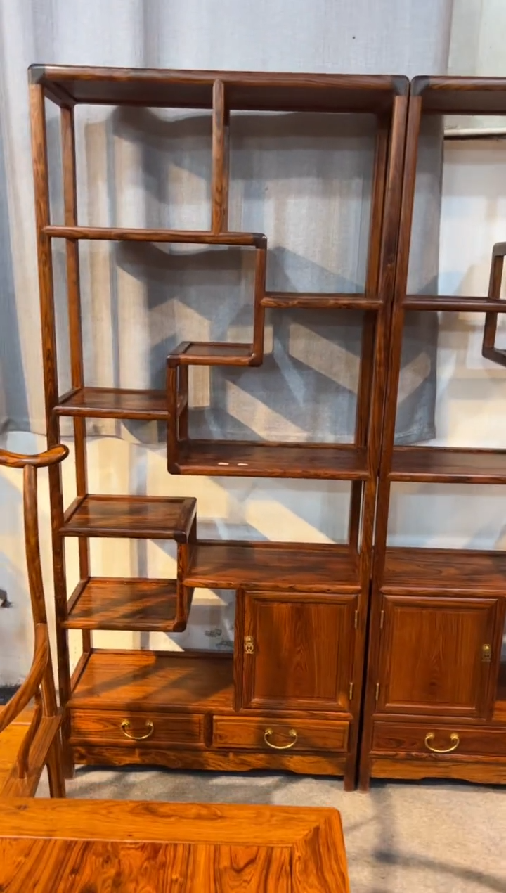 【闪购商品】花梨木类木艺博古架一对