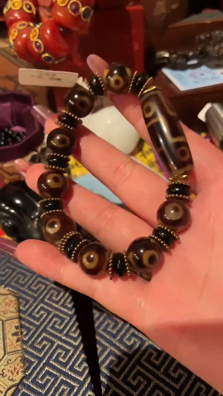 一一一一一一黑天