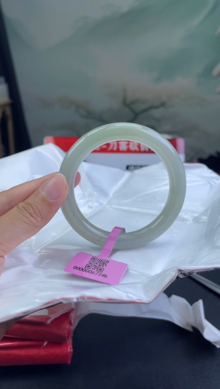 翡翠手镯未镶嵌翡翠手镯10