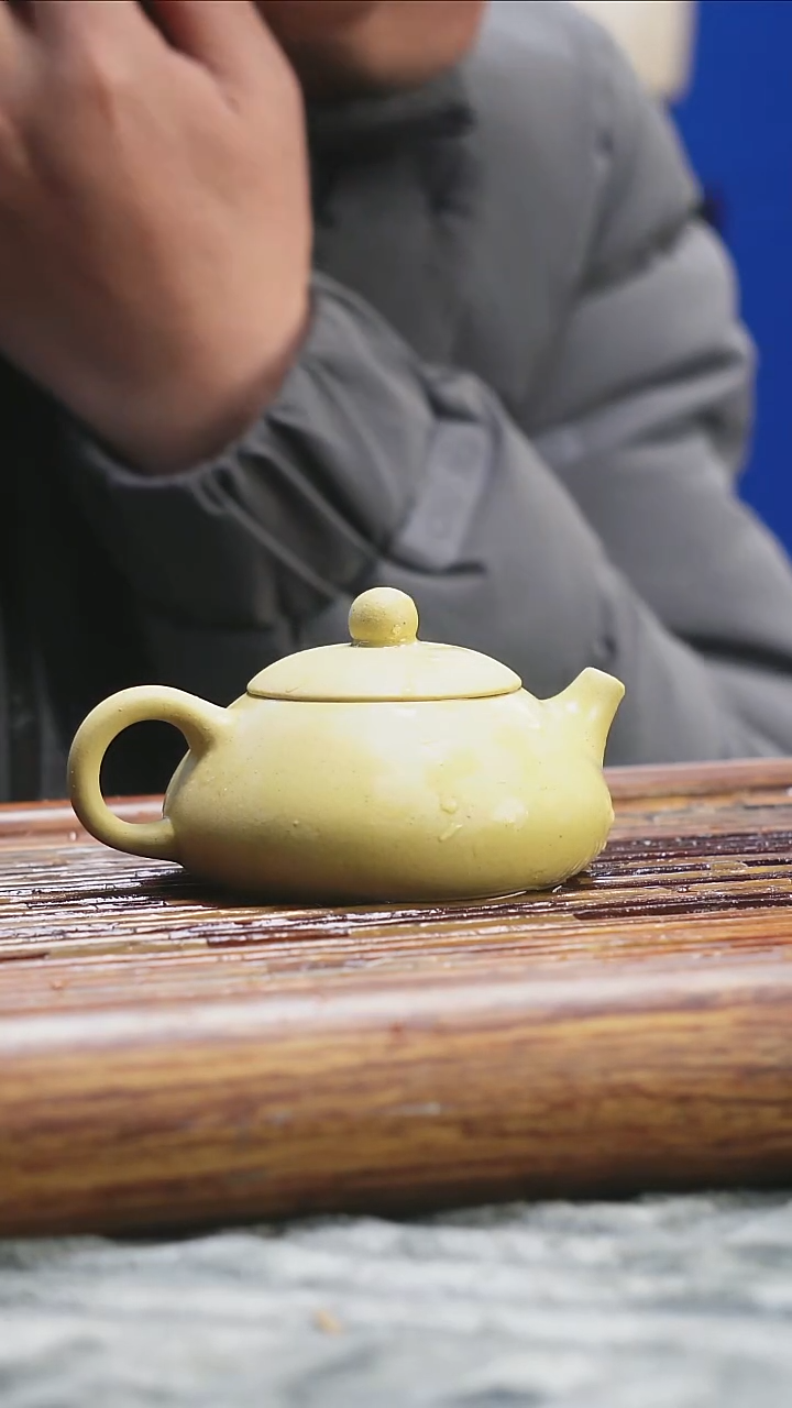 茶壶紫砂梨皮本绿